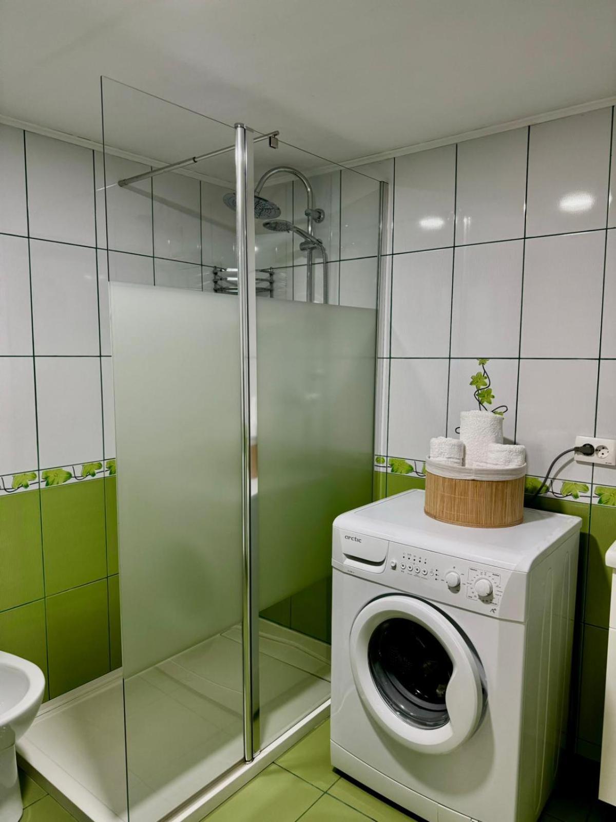 La Relax Apartment Brasov Exterior photo