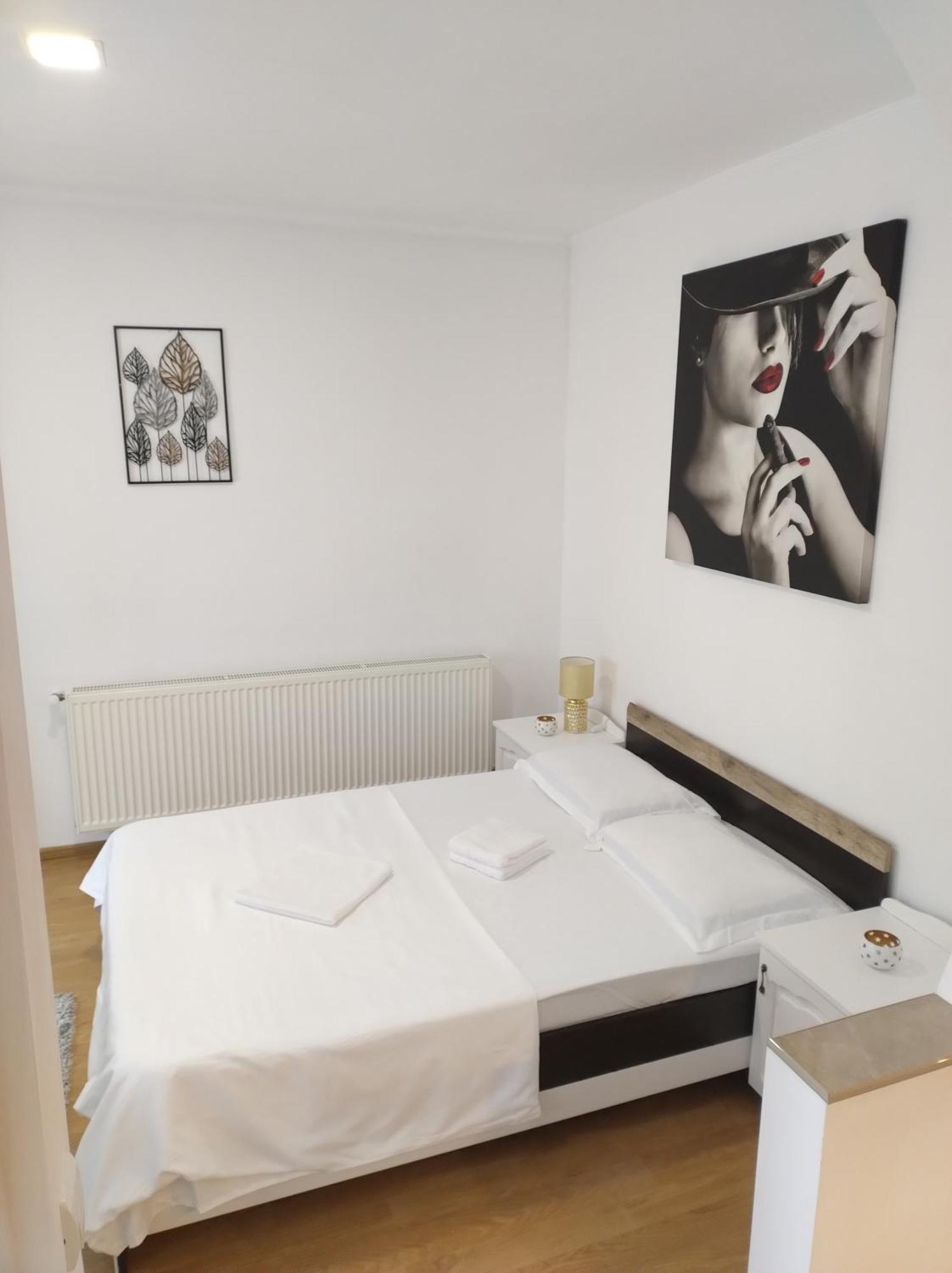 La Relax Apartment Brasov Exterior photo